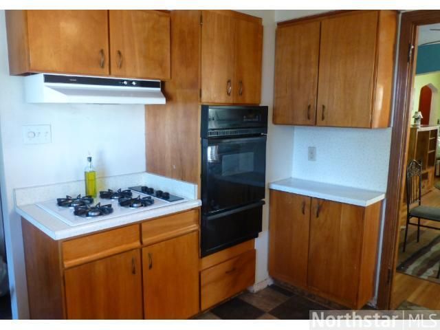 1865 Nebraska Ave E, Saint Paul, MN 55101