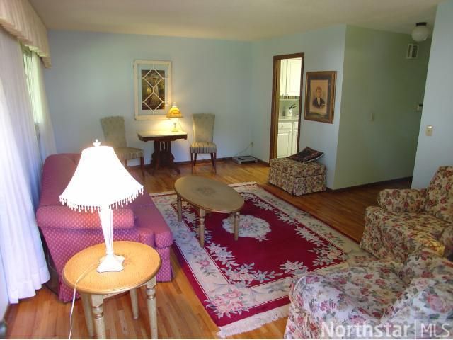 7087 146th St W, Apple Valley, MN 55124