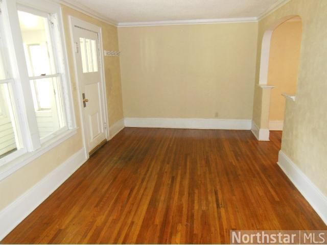 1871 Lincoln Ave, Saint Paul, MN 55105