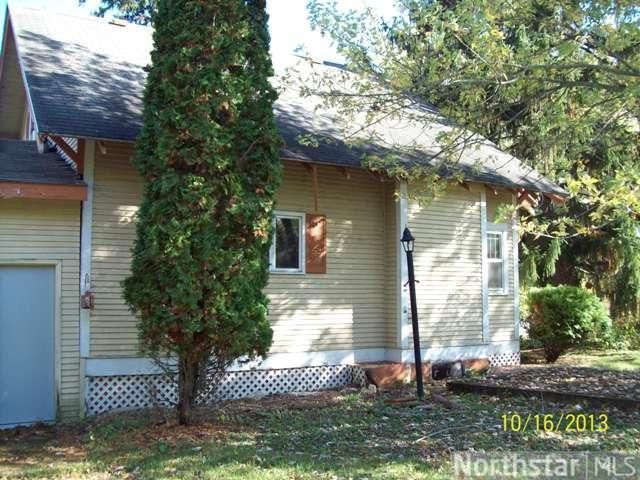 235 Hill Ave, Pease, MN 56363