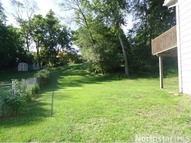 1626 Roundhouse Cir, Shakopee, MN 55379