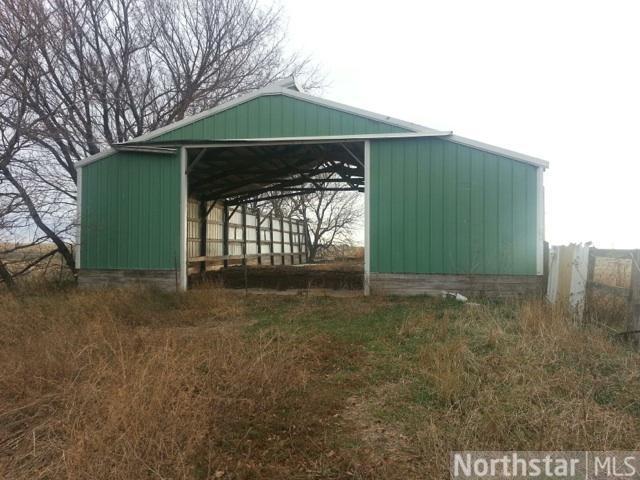 396 20th St, Dunnell, MN 56127