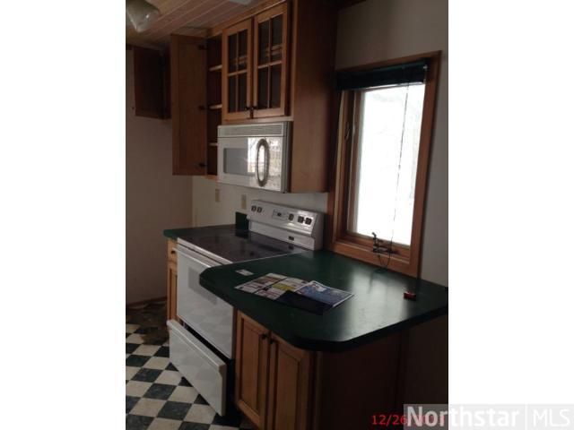 611 Main St, Good Thunder, MN 56037