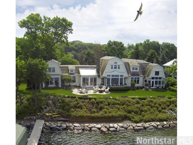21510 Fairview St, Greenwood, MN 55331
