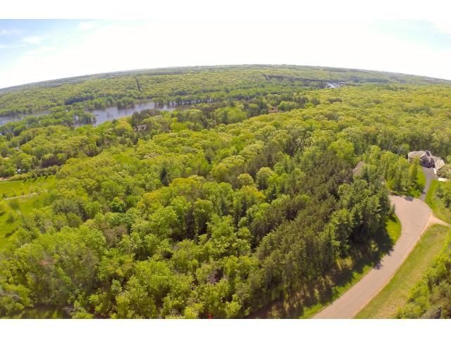 12463 Riverview Trl N, Stillwater, MN 55082