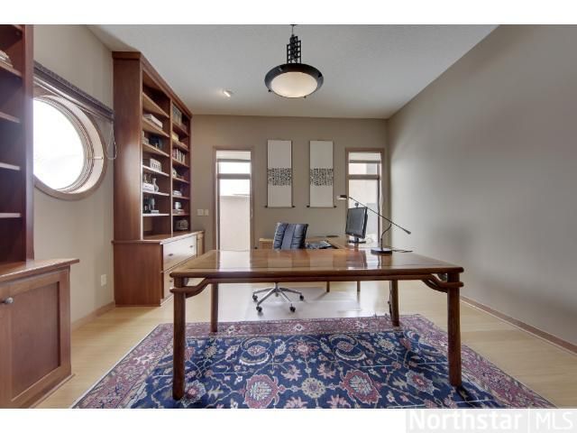 145 Stonebridge Rd, Saint Paul, MN 55118