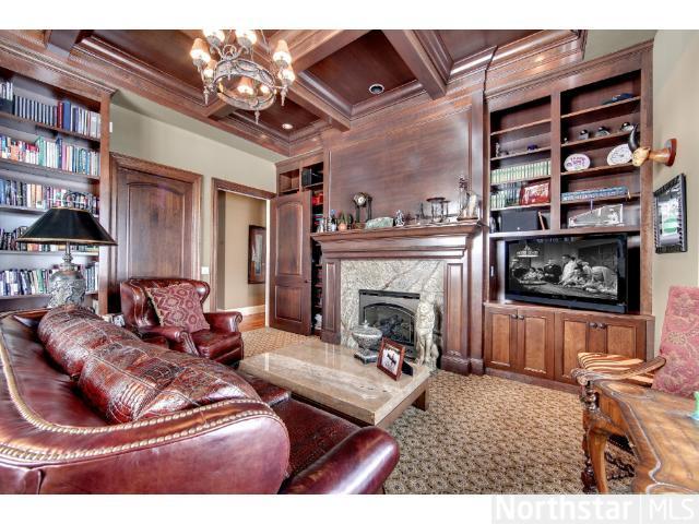 9255 Ivy Ave N, Stillwater, MN 55082