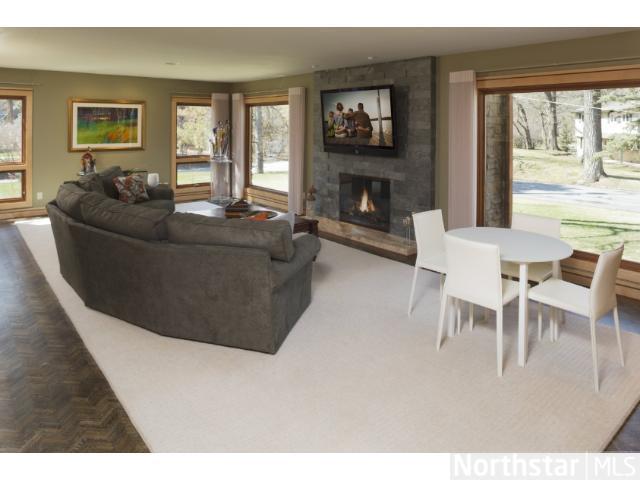 2219 Willow Ln N, Saint Louis Park, MN 55416