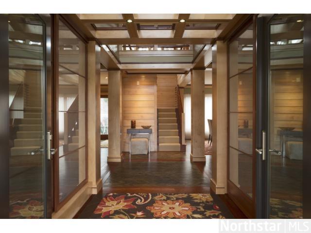 2219 Willow Ln N, Saint Louis Park, MN 55416