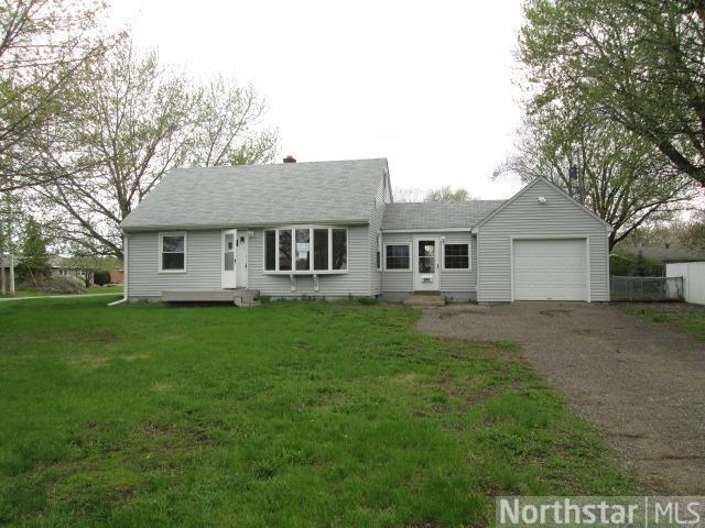 241 7th Ave Se Ave, Osseo, MN 55369