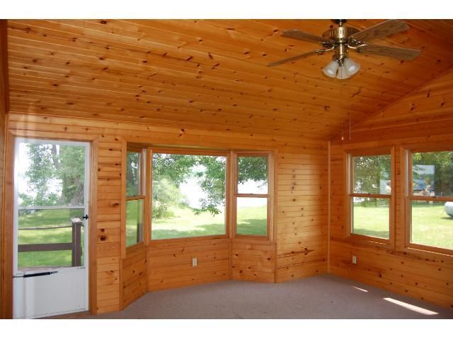 22693 Dodge Ct, Warsaw, MN 55087