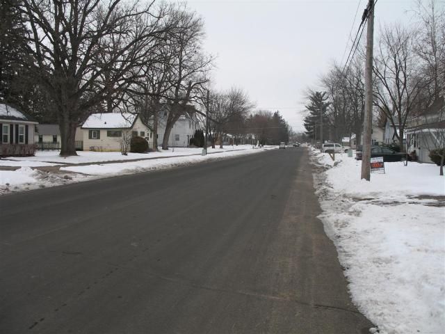 15 E Franklin, Barron, WI 54812