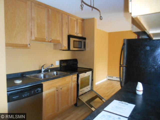 4130 Rahn Rd #B124, Eagan, MN 55122