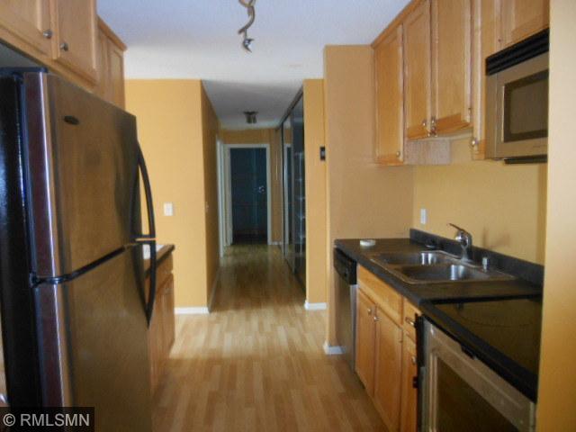 4130 Rahn Rd #B124, Eagan, MN 55122