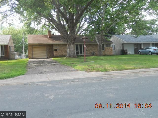 5913 Hampshire Ave N, Crystal, MN 55428
