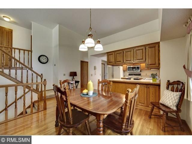 4122 Rice St, Vadnais Heights, MN 55126