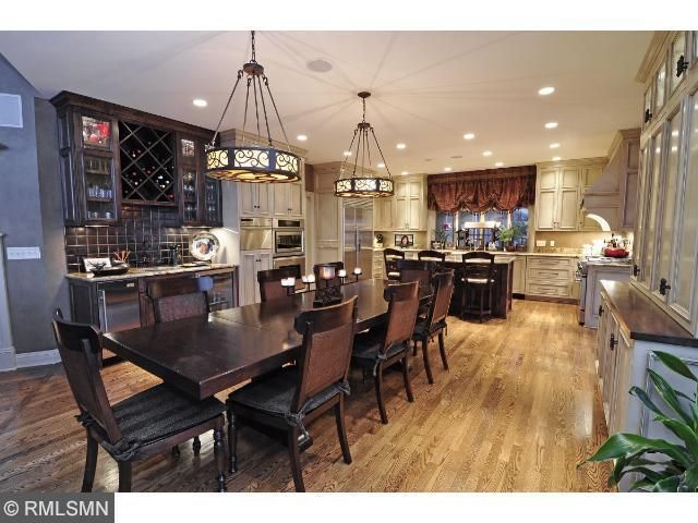 425 Oxford Rd, Long Lake, MN 55356