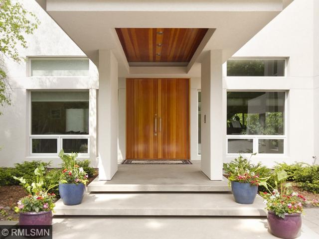 42 Park Ln, Minneapolis, MN 55416