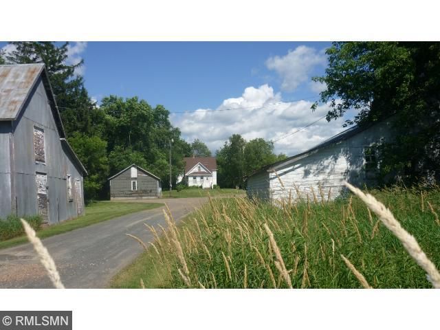 16907 320th St, Shafer, MN 55074