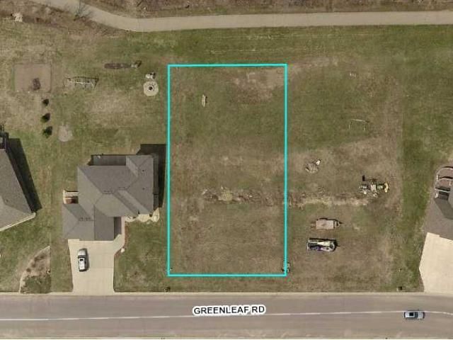 1210 Greenleaf Rd, Faribault, MN 55021