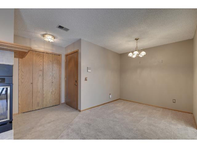 18504 Creeks Bend Dr, Minnetonka, MN 55345