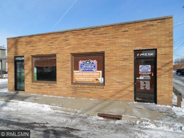 17 2nd St NW, Osseo, MN 55369