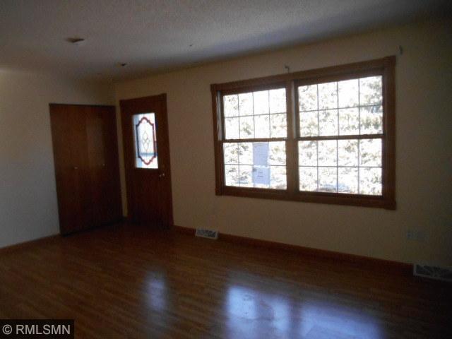 6220 Falcon Way, Warsaw, MN 55087
