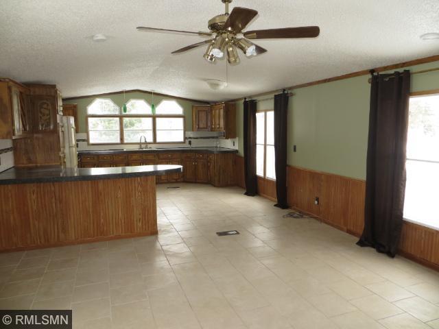 127 N 3rd St N, Henderson, MN 56044