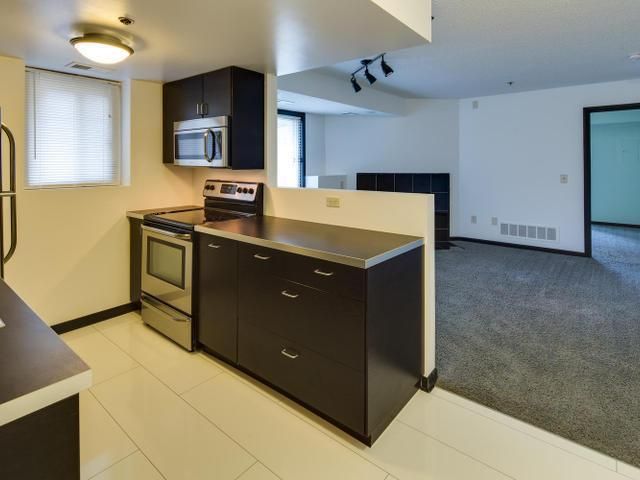 5479 Rowland Rd, Minnetonka, MN 55343