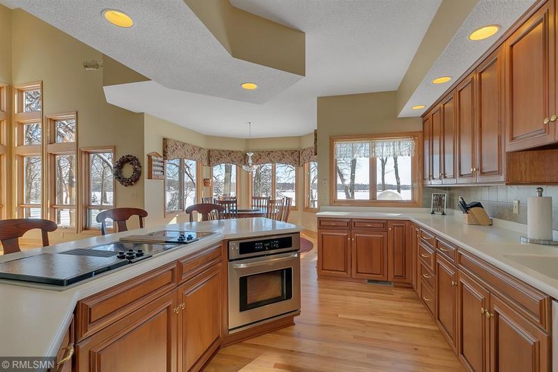 4205 Pine Point Rd, Sartell, MN 56377