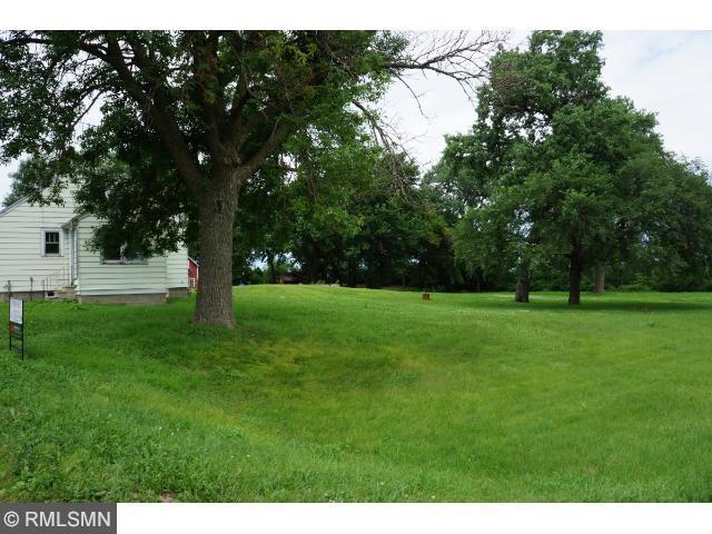 11713 110th Ave, Madelia, MN 56062
