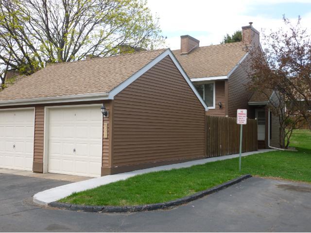 2321 Territorial Rd, Saint Paul, MN 55114