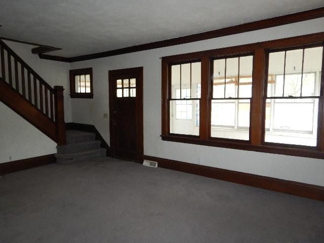1215 Jessie St, Saint Paul, MN 55101