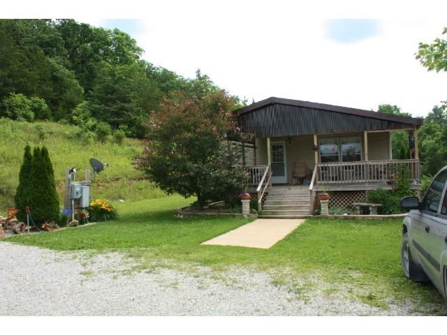 36646 218th St, Lanesboro, MN 55949