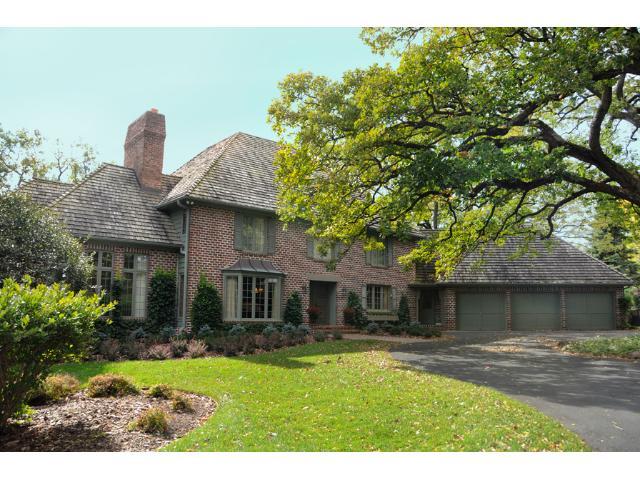 6651 Auto Club Rd, Bloomington, MN 55438