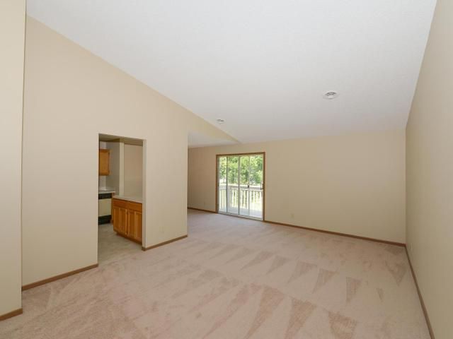 6230 Magda Dr #C, Maple Grove, MN 55369