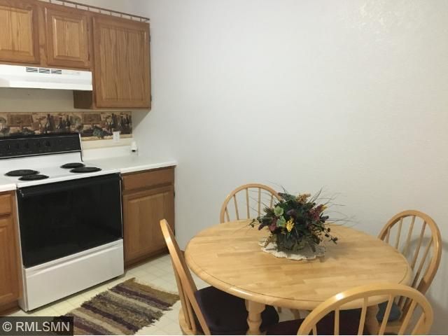 117 Morningside Dr NE, Hutchinson, MN 55350
