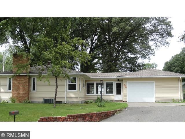 804 4th St SW, Little Falls, MN 56345