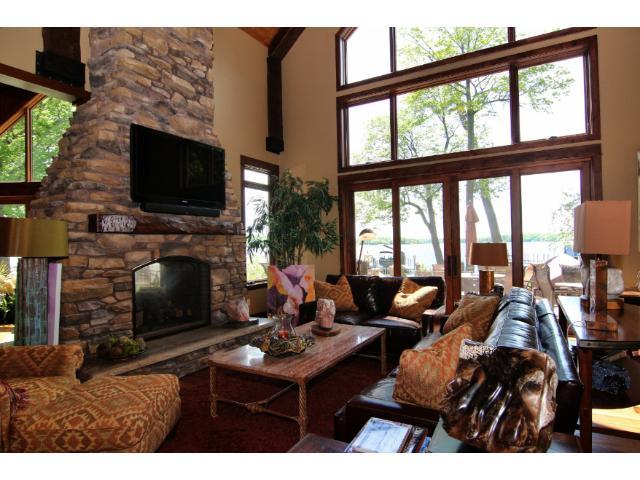 4140 Enchanted Ln, Mound, MN 55364