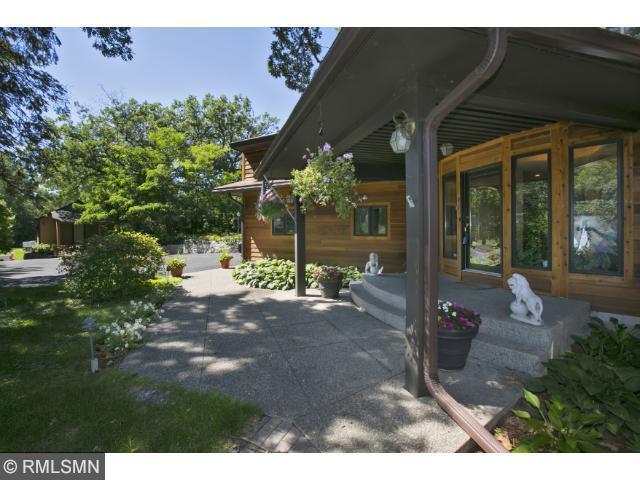 441 Lake Ave, Birchwood, MN 55110