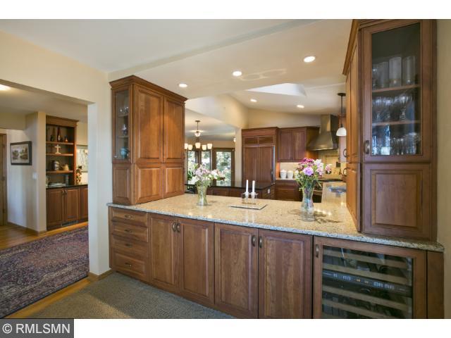 441 Lake Ave, Birchwood, MN 55110