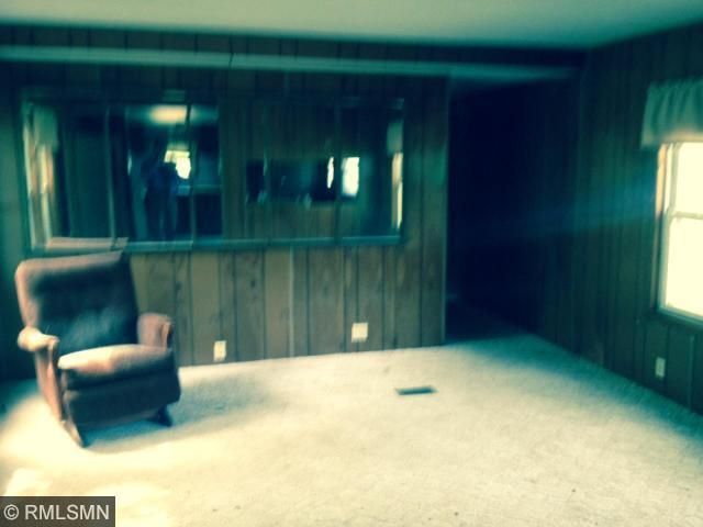 21068 Edgewater Rd, Richmond, MN 56368