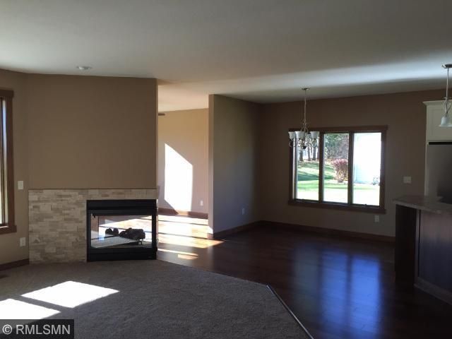 587 Hi Park Ave, Red Wing, MN 55066