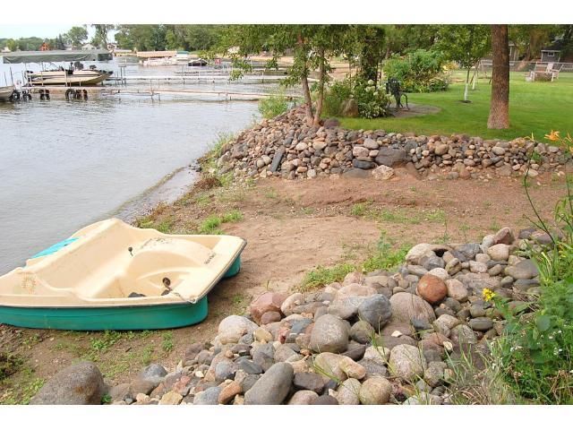 29420 Glader Blvd, Lindstrom, MN 55045