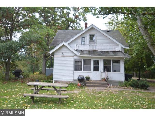 10620 338th St, Lindstrom, MN 55045