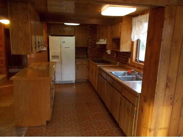37022 Gebhardt Beach Cir, Menahga, MN 56464