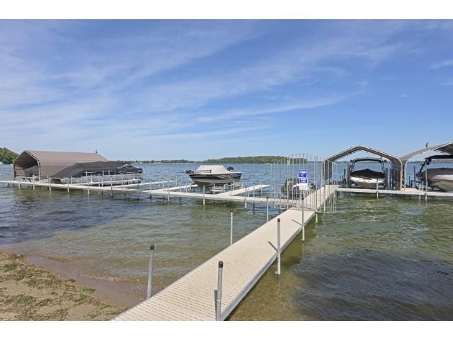 830 Beach Rd, Waconia, MN 55387