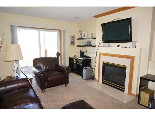 9626 Zircon Ln N, Maple Grove, MN 55311