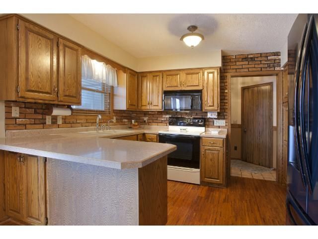 1215 Westwind Rd, Saint Cloud, MN 56303