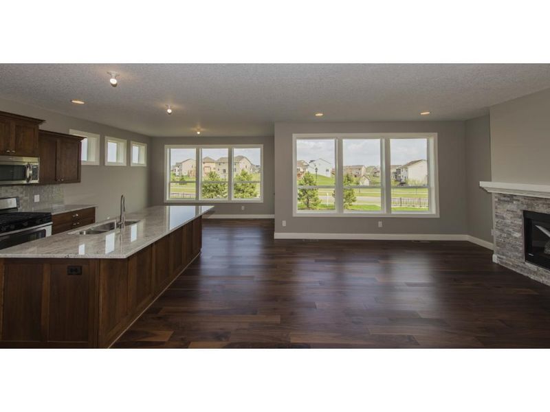 13422 Big Sandy Lake Dr, Rogers, MN 55374